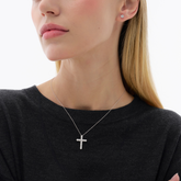 1ct-Diamond-Cross-Pendant-Necklace-In-White_Gold
