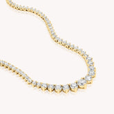 Three-Prong Graduating Diamond Tennis Necklace In Yellow Gold