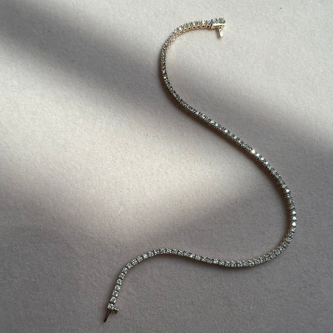 Four Prong Petite Diamond Tennis Bracelet In Yellow Gold
